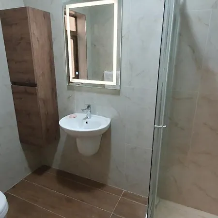 Traditional 3-bed With Gozo Views In * Xagħra