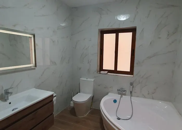 Traditional 3-bed With Gozo Views In